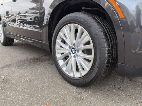 Used 2016 BMW X5 xDrive40e image 16