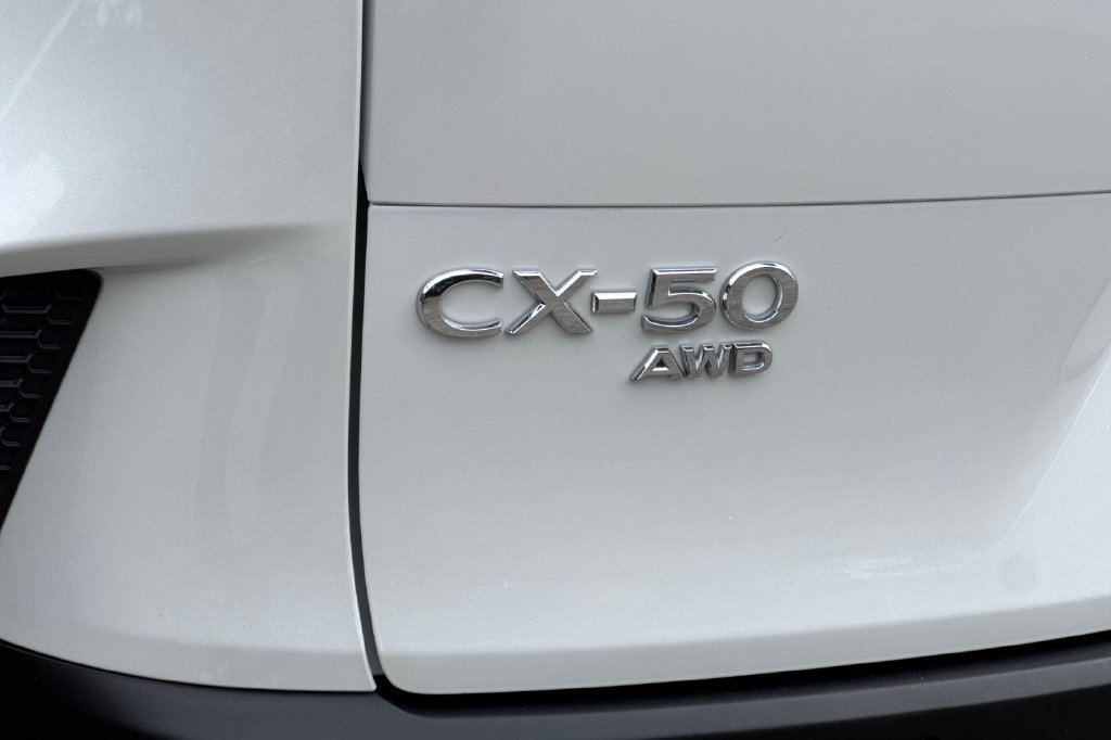 Used 2025 MAZDA CX-50 AWD 2.5 S w/ Preferred Package image 26