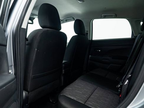 Used 2022 Mitsubishi Outlander Sport ES image 29