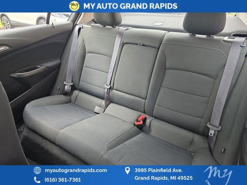 Used 2016 Chevrolet Cruze LT w/ Convenience Package FWD image 27
