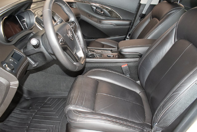 Used 2014 Buick LaCrosse Leather FWD image 18