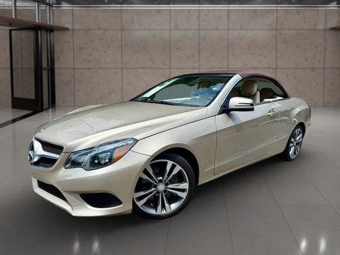 Used 2016 Mercedes-Benz E 400 Cabriolet image 4