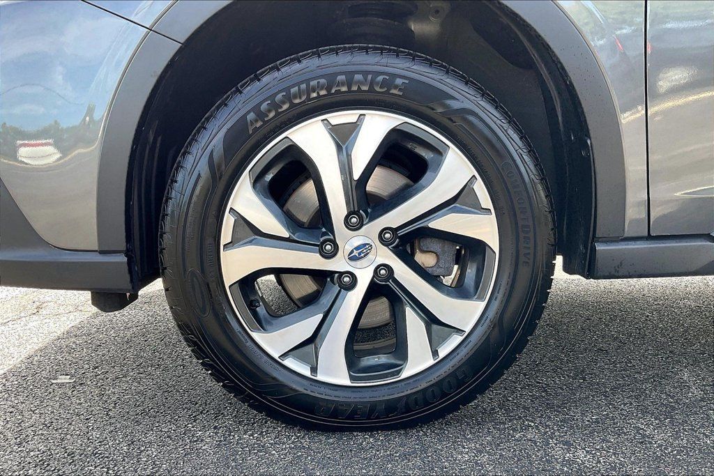 Used 2022 Subaru Outback Limited AWD/4WD image 10
