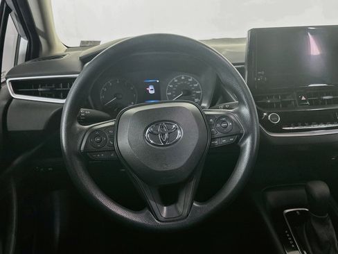 Used 2023 Toyota Corolla LE FWD image 17
