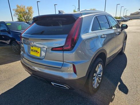 Used 2024 Cadillac XT4 Premium Luxury image 7