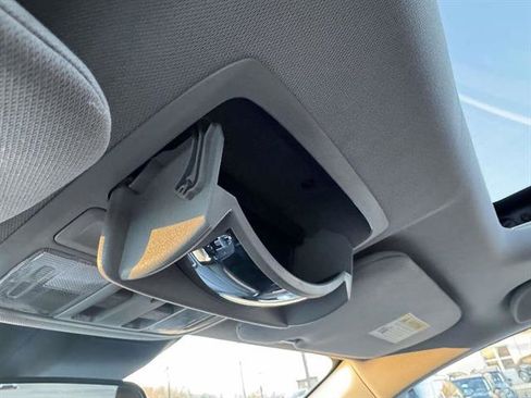 Used 2019 Honda CR-V EX image 21