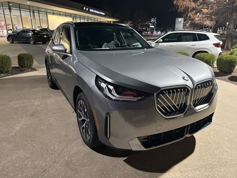 New 2026 BMW X3 xDrive30 w/ Premium Package image 6