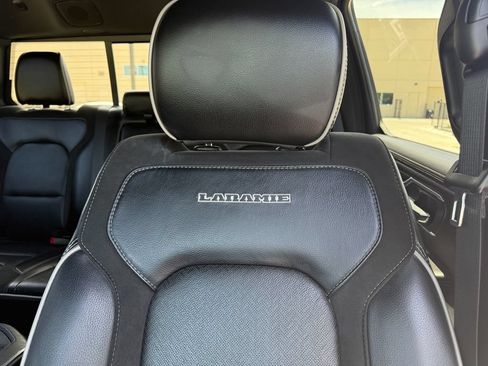 Used 2023 RAM 1500 Laramie AWD/4WD image 27