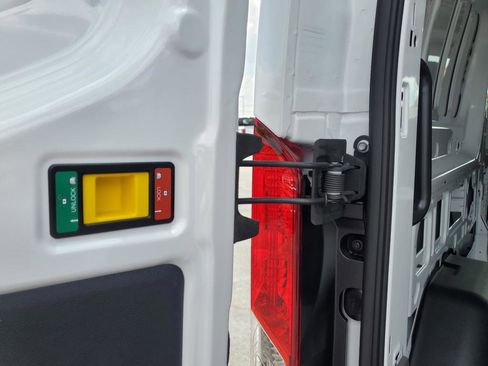 New 2025 Ford Transit 250 Low Roof image 12