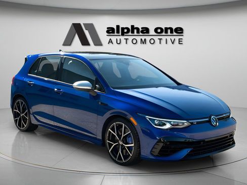 Used 2022 Volkswagen Golf R AWD/4WD image 5