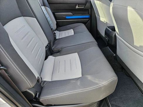 Used 2025 Toyota Tacoma TRD Sport image 17