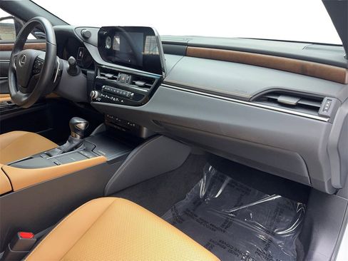 Used 2022 Lexus ES 350 w/ Premium Package image 52
