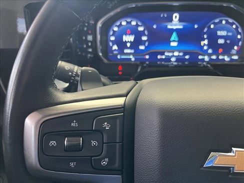 Used 2022 Chevrolet Silverado 1500 LTZ w/ LTZ Premium Package image 19