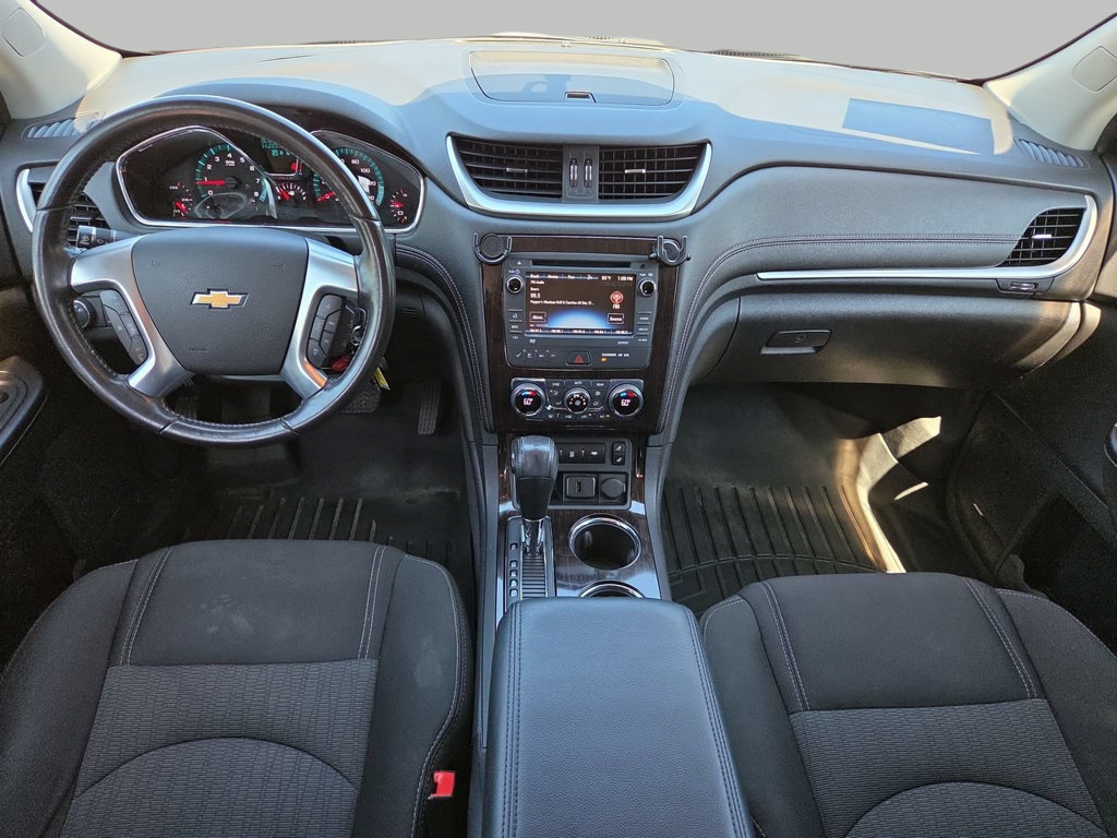 Used 2015 Chevrolet Traverse LT w/ Traveler's Package FWD image 9