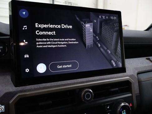 Used 2024 Toyota Tacoma Trailhunter image 20