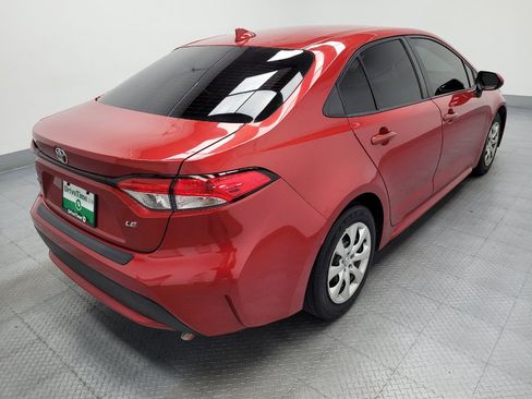 Used 2020 Toyota Corolla LE w/ Carpet Mat Package (TMS) FWD image 10