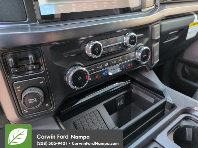 New 2026 Ford F350 Lariat w/ Chrome Package AWD/4WD image 17