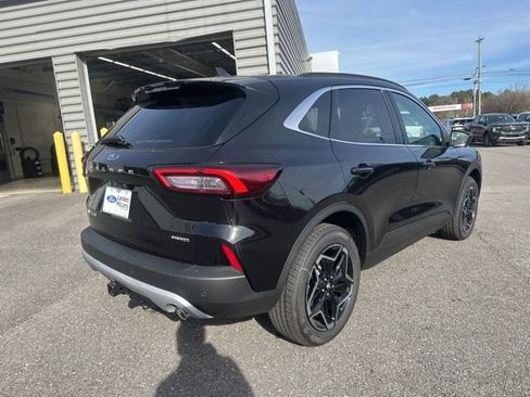New 2026 Ford Escape Platinum w/ Premium Technology Package AWD/4WD image 3
