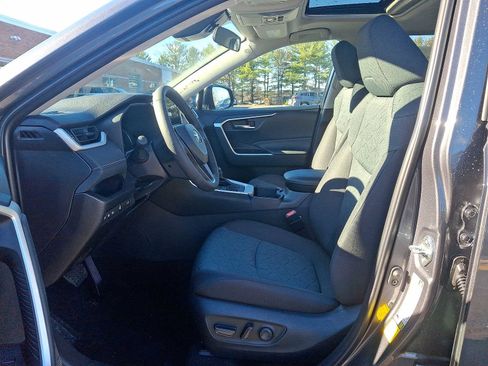 New 2025 Toyota RAV4 XLE image 20