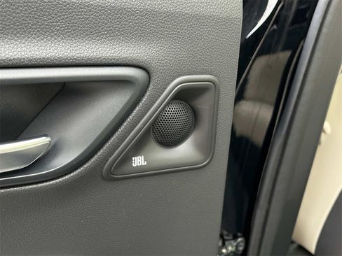 Used 2023 Toyota Crown XLE image 24