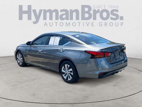 Certified 2025 Nissan Altima 2.5 S FWD image 7