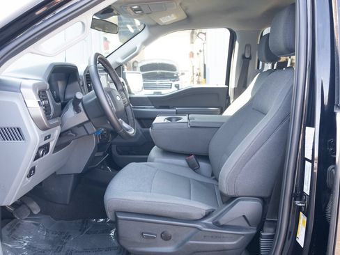 Used 2025 Ford F150 XLT w/ Equipment Group 301A Standard AWD/4WD image 10