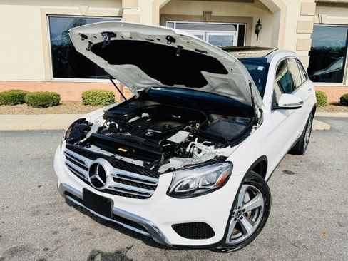 Used 2019 Mercedes-Benz GLC 300 4MATIC image 19