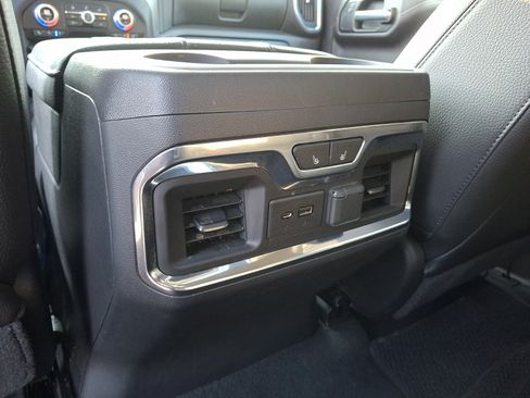 Certified 2021 GMC Sierra 1500 Denali w/ Denali Ultimate Package AWD/4WD image 11