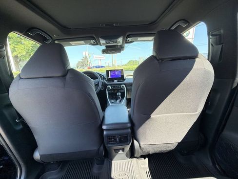 Used 2024 Toyota RAV4 SE w/ Weather & Moonroof Package AWD/4WD image 20