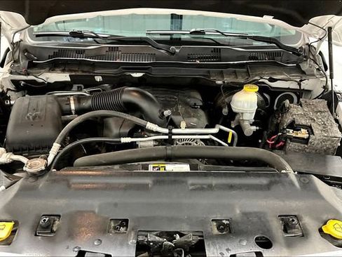 Used 2017 RAM 1500 Laramie w/ Convenience Group AWD/4WD image 39