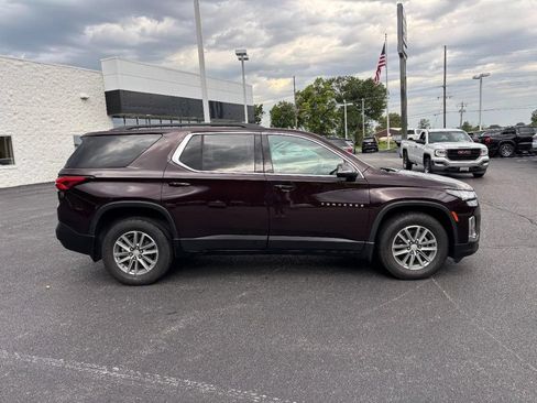 Used 2023 Chevrolet Traverse LT w/ LPO, Floor Liner Package AWD/4WD image 2