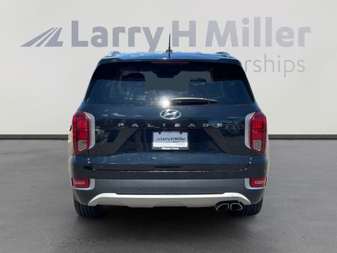 Used 2022 Hyundai Palisade SEL w/ Convenience Package FWD image 4