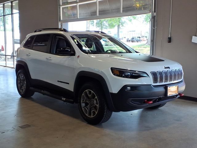 Used 2023 Jeep Cherokee Trailhawk w/ Trailer Tow Group AWD/4WD image 4