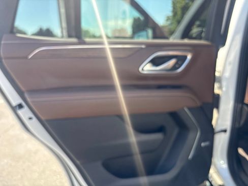 Used 2021 Chevrolet Tahoe High Country AWD/4WD image 20