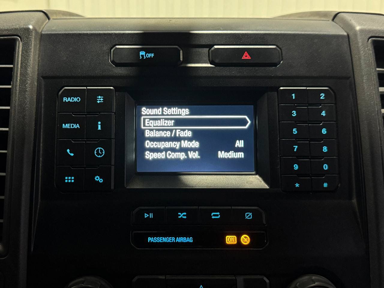 Used 2021 Ford F550 2WD Crew Cab Super Duty image 4