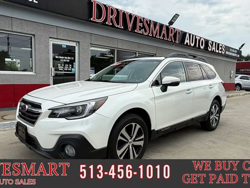 Used 2018 Subaru Outback 3.6R Limited AWD/4WD image 1