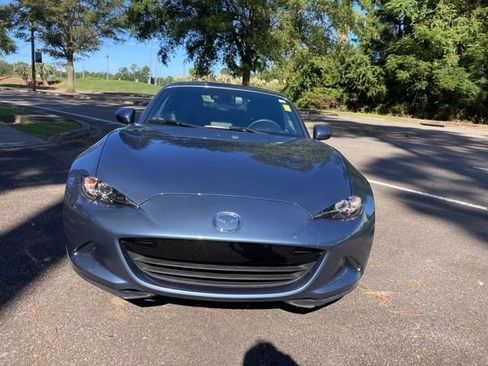 Used 2017 MAZDA MX-5 Miata RF Grand Touring image 32