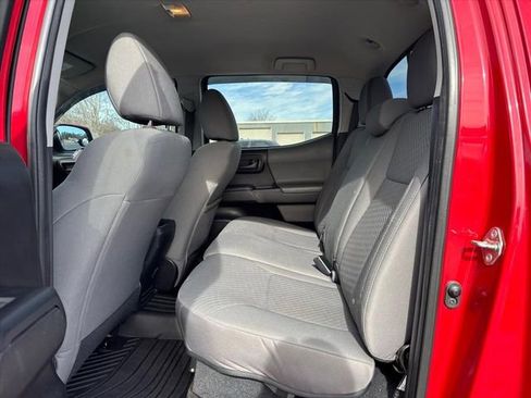Used 2020 Toyota Tacoma SR w/ SR Convenience Package image 11