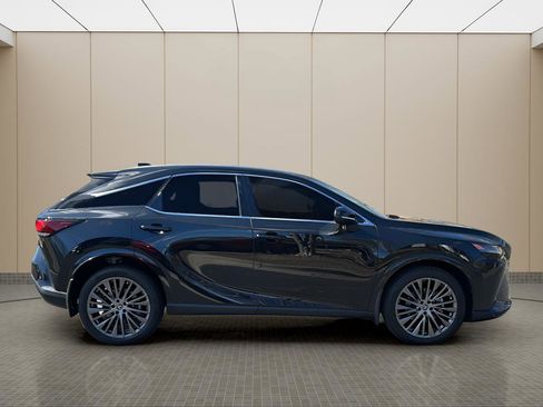 Used 2023 Lexus RX 350 w/ Accessory Package (Z1) image 6