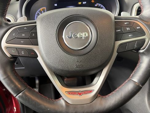 Used 2017 Jeep Grand Cherokee Trailhawk w/ Trailhawk Luxury Group image 16