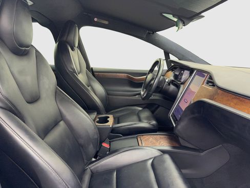 Used 2020 Tesla Model X Long Range image 50