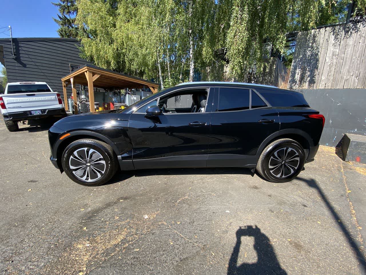 Used 2024 Chevrolet Blazer EV LT AWD/4WD image 3