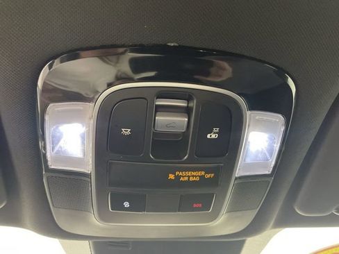 Used 2022 Hyundai Santa Cruz SEL w/ Activity Package image 25