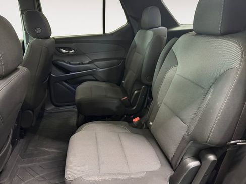 Used 2022 Chevrolet Traverse LT w/ LPO, Floor Liner Package AWD/4WD image 25