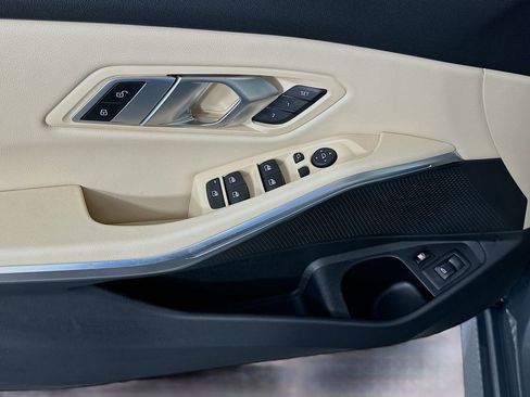 Certified 2023 BMW 330e w/ M Sport Package image 32