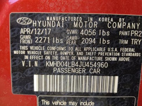 Used 2018 Hyundai Elantra Sport FWD image 33