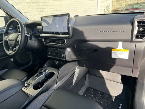 New 2025 Ford Bronco Sport Big Bend w/ Black Appearance Package AWD/4WD image 18