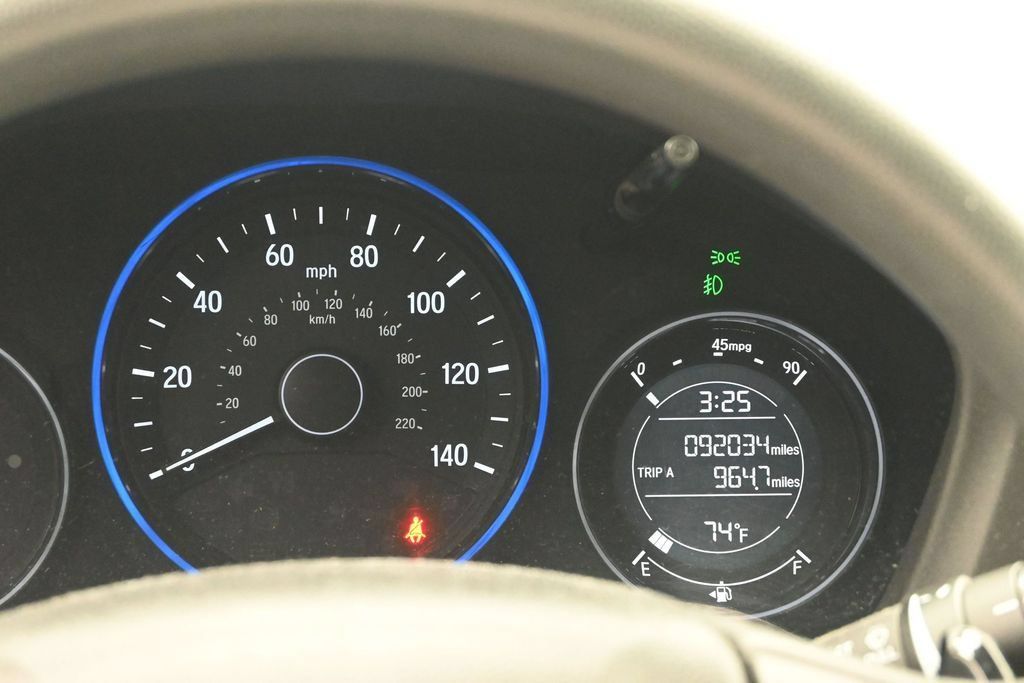 Used 2016 Honda HR-V EX image 9
