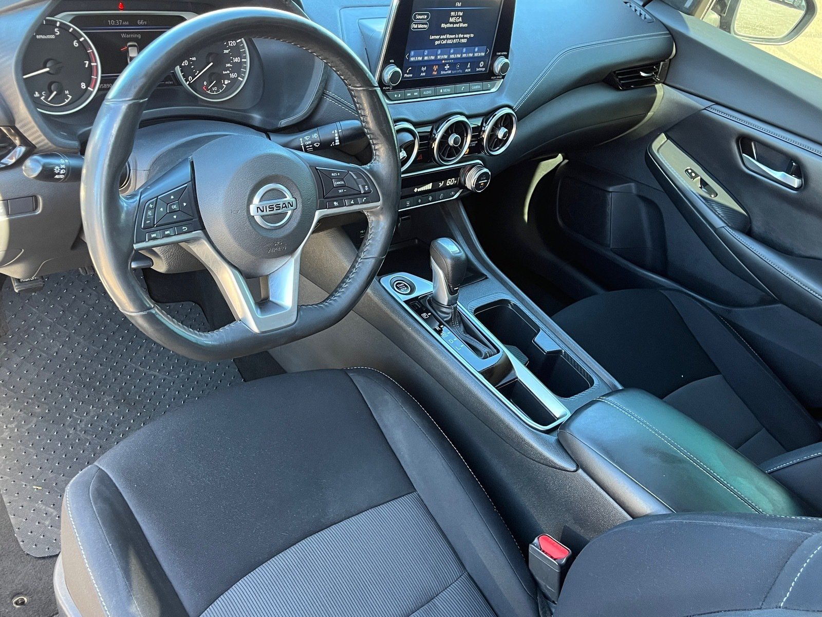 Used 2021 Nissan Sentra SV FWD image 16