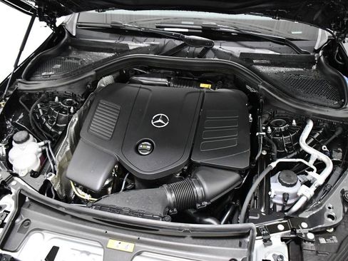 New 2026 Mercedes-Benz GLC 300 4MATIC image 5